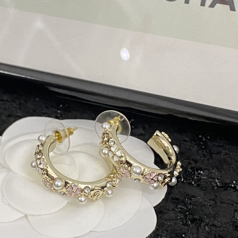 Ch**el earrings